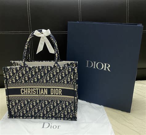 christian dior small book tote bag|dior book tote small organizer.